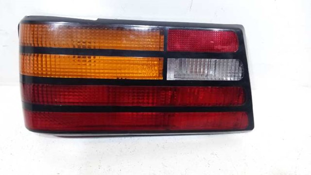 Lanterna traseira direita 1630400 FORD