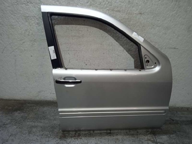 Porta dianteira direita 1637201605 MERCEDES