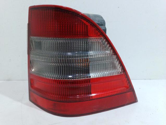 Lanterna traseira direita 1638200264 MERCEDES