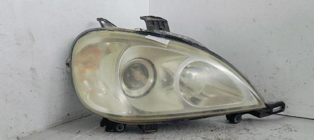 Tampa das luzes traseiras 1638200749 MERCEDES