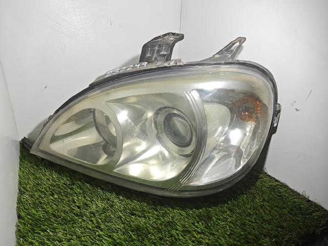 Tampa das luzes traseiras 1638200749 MERCEDES