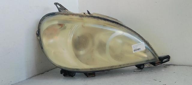 Tampa das luzes traseiras 1638200749 MERCEDES