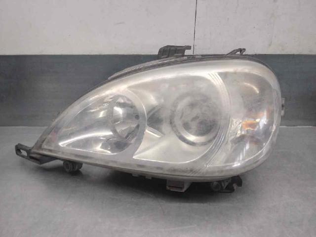 Tampa das luzes traseiras 1638200749 MERCEDES