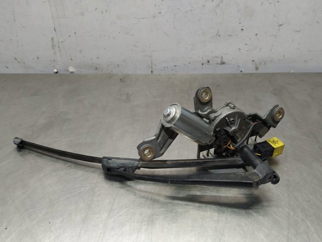 1638203142 Mercedes