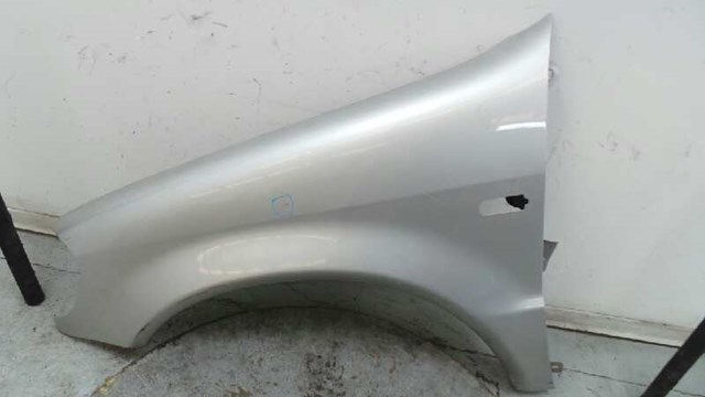 Pára-lama dianteiro esquerdo 1638801306 MERCEDES