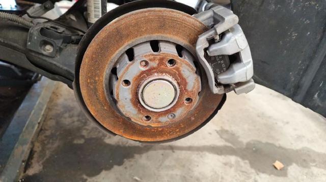 Disco do freio traseiro 1643574180 OPEL