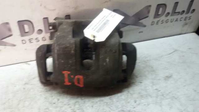 Suporte do freio dianteiro esquerdo 1644202383 MERCEDES