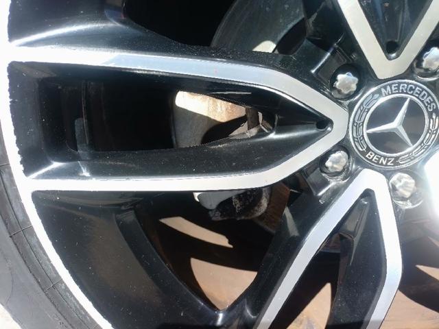 Suporte do freio traseiro esquerdo 1674235700 MERCEDES