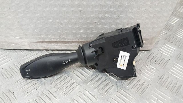 Comutador esquerdo instalado na coluna da direção 1682218 FORD