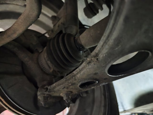 1683604672 Mercedes