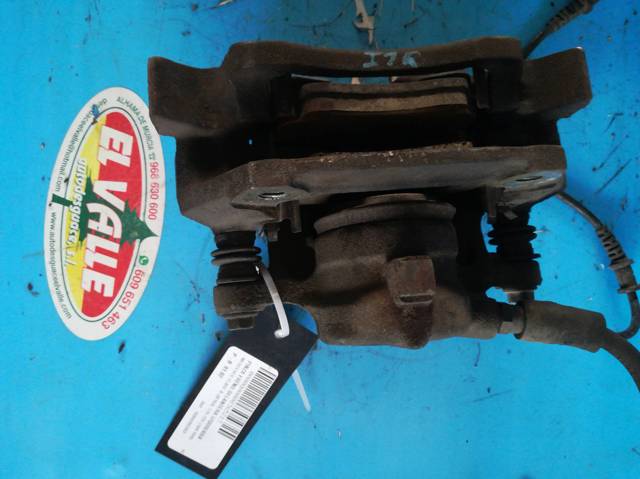 Suporte do freio dianteiro esquerdo 1684200283 MERCEDES