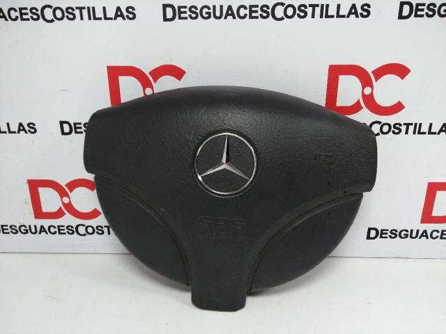 1684600198 Mercedes