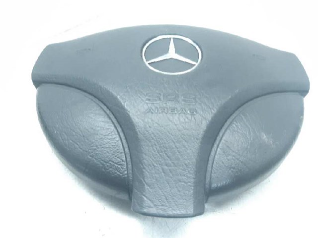 1684600198 Mercedes