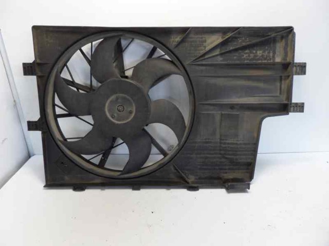 1685000193 Mercedes