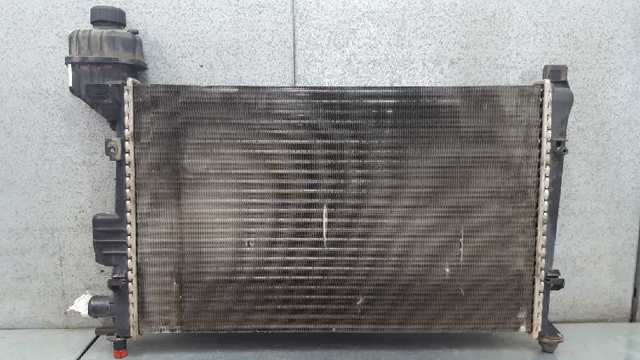 Radiador de esfriamento de motor 1685000602 MERCEDES