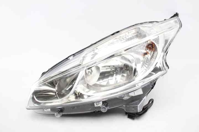 Luz esquerda 1685351580 PEUGEOT
