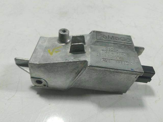 1686782 Ford