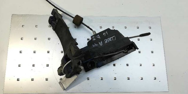 1687201935 Mercedes