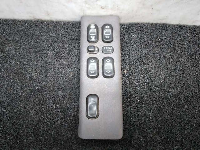 1688202810 Mercedes