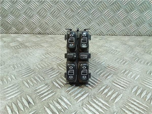 1688202810 Mercedes