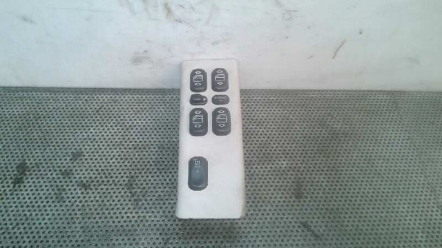 1688202810 Mercedes