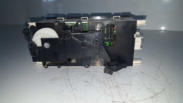 Unidade de controlo dos modos de aquecimento/condicionamento 1688300485 MERCEDES