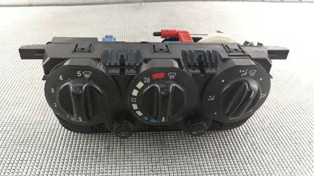Unidade de controlo dos modos de aquecimento/condicionamento 1688302285 MERCEDES
