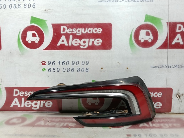 Lanterna traseira direita Tesla Model 3  5YJ3 ao melhor preço