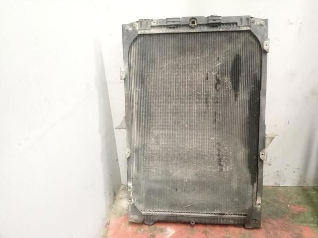 Radiador de esfriamento de motor 1692332 DAF