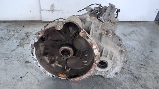1692610301 Mercedes