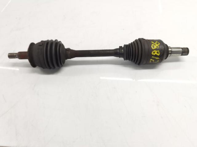 1693603372 Mercedes