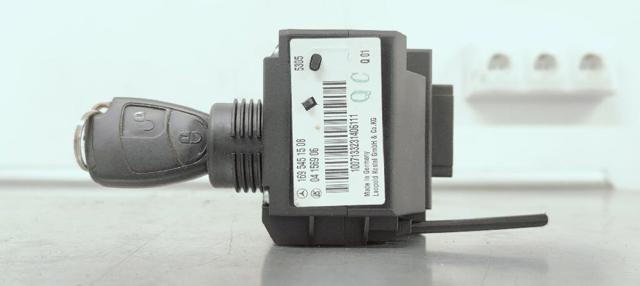 1695451508 Mercedes