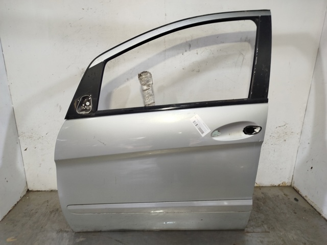1697202505 Mercedes