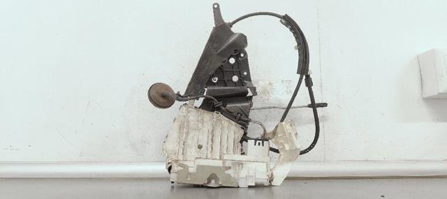 1697302135 Mercedes