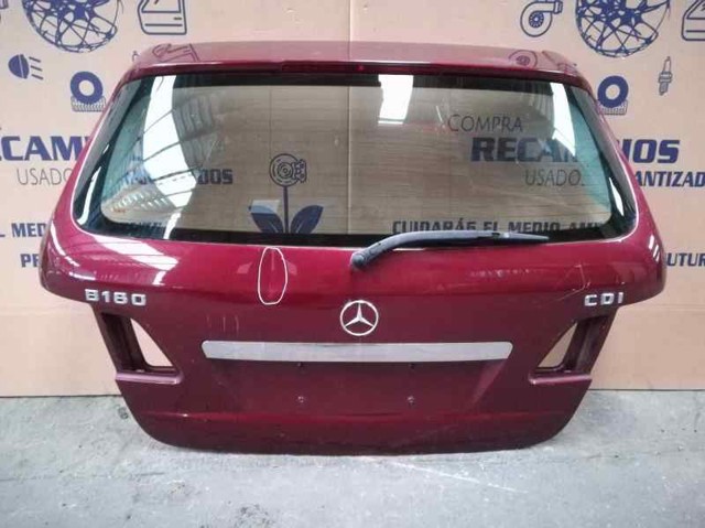 1697401305 Mercedes