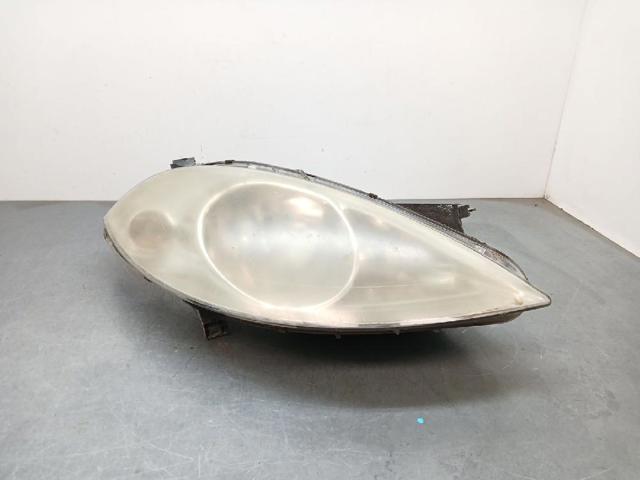 Luz direita 1698200261 MERCEDES
