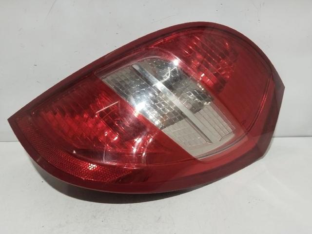 Lanterna traseira direita 1698202864 MERCEDES