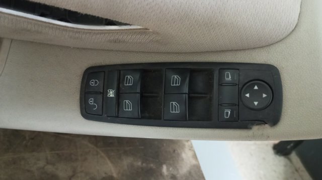 1698206510 Mercedes