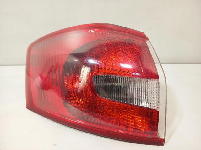 Lanterna traseira esquerda externa 1710612 FORD