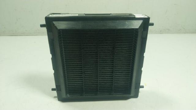 Radiador direito de esfriamento de motor 17118620207 BMW