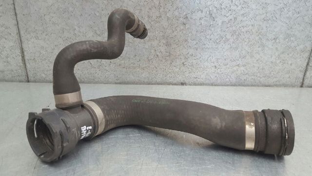Mangueira (cano derivado) do radiador de esfriamento superior 17127521777 BMW