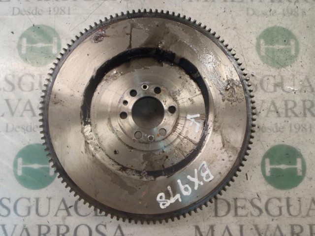 Volante de motor 1727630 FORD