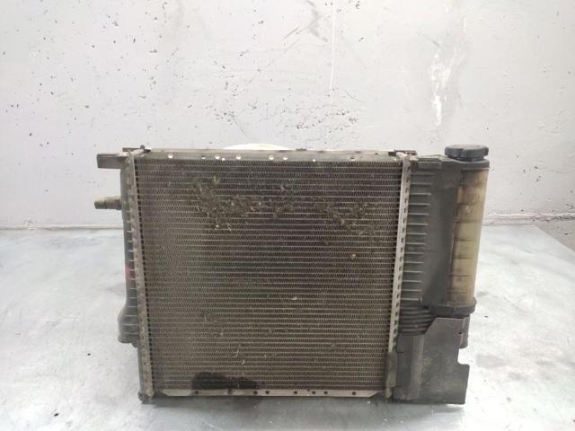 Radiador de esfriamento de motor 1728907 BMW