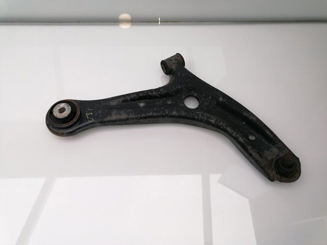 Braço oscilante inferior direito de suspensão dianteira 1737309 FORD