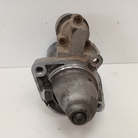 1740374 BMW