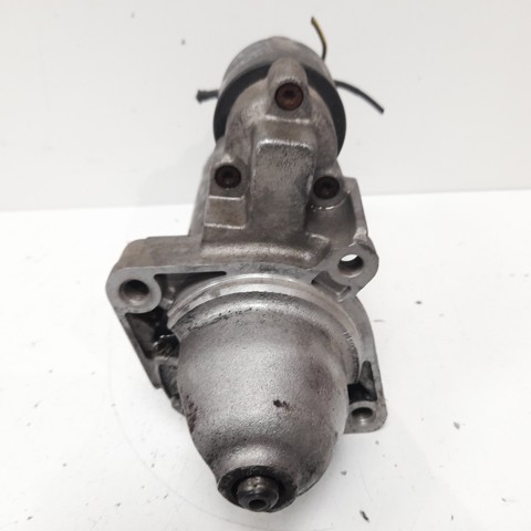 1740374 BMW