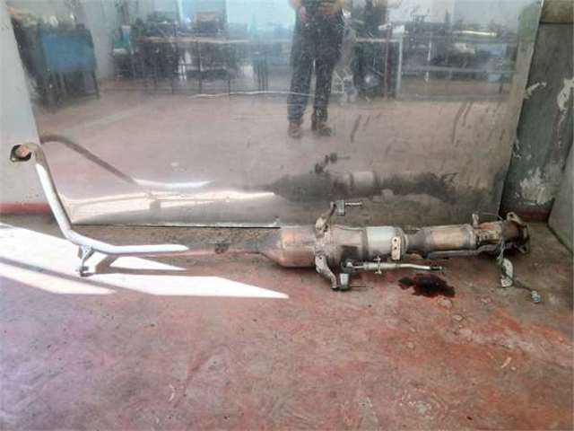 Tubo de admissão dianteiro (calças) do silenciador 1741037300 TOYOTA