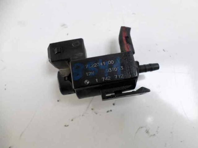 Válvula solenoide de regulação de comporta EGR 1742712 BMW
