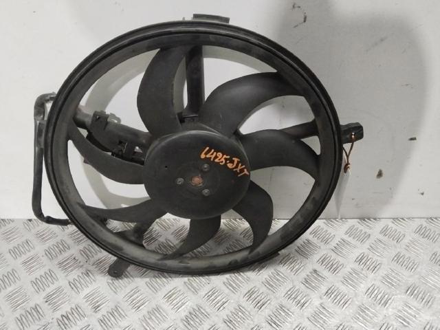 Ventilador elétrico de esfriamento montado (motor + roda de aletas) 17428509990 BMW