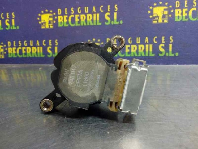 1748017 BMW
